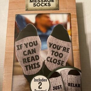 2 Pair Message Socks